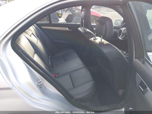 WDDGF8AB1ER321663 Mercedes-Benz C 300 Luxury 4matic/sport 4matic