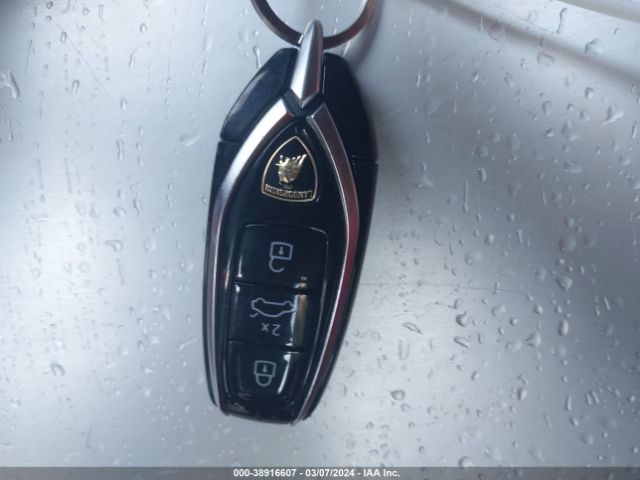 ZPBUA1ZL6NLA21886 Lamborghini Urus Graphite Capsule/pearl Capsule