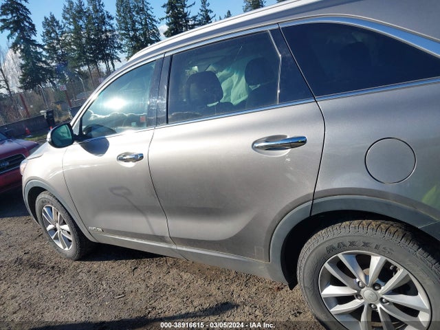 KIA Sorento 3.3l Lx 2017 5XYPGDA58HG194973 Image 14