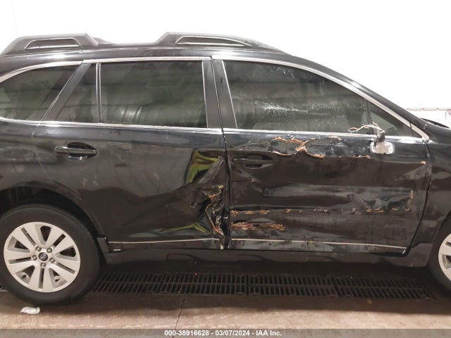 Subaru Outback 2.5i Premium 2019 4S4BSAHC7K3338435 Image 13