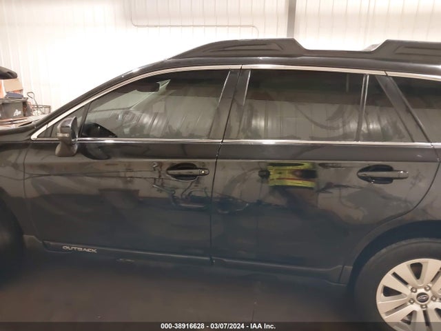Subaru Outback 2.5i Premium 2019 4S4BSAHC7K3338435 Image 14