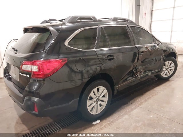 Subaru Outback 2.5i Premium 2019 4S4BSAHC7K3338435 Image 4
