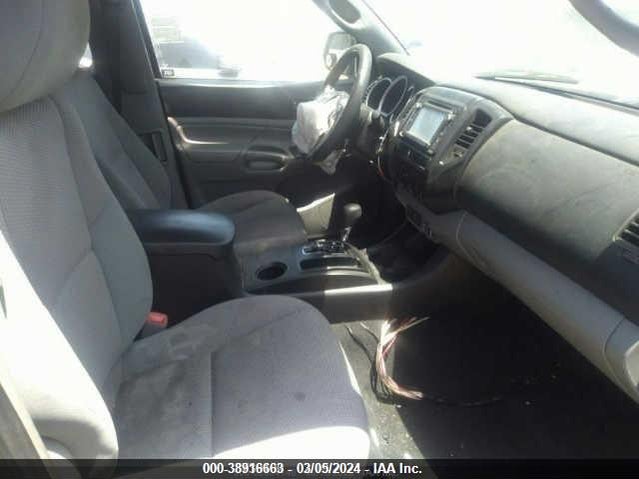 Toyota Tacoma Prerunner 2014 5TFTX4GN8EX028497 Image 5