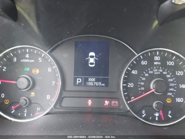 KNAFZ4A88G5616650 KIA FORTE EX