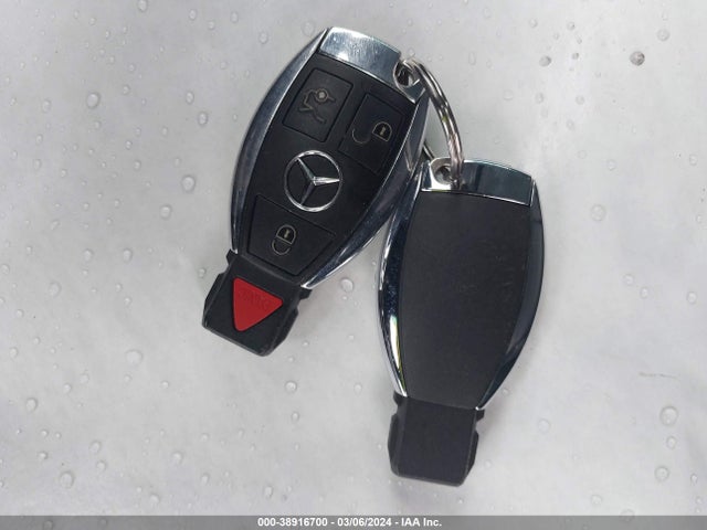 55SWF4JB2GU162626 Mercedes-Benz C 300 Luxury/sport