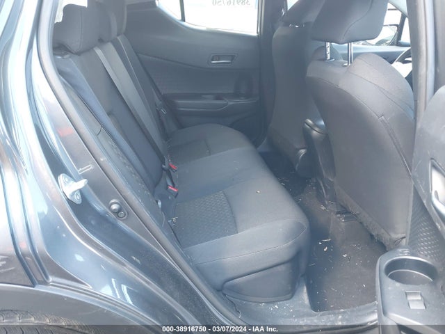 Toyota C-HR LE 2021 NMTKHMBX3MR120217 Image 8