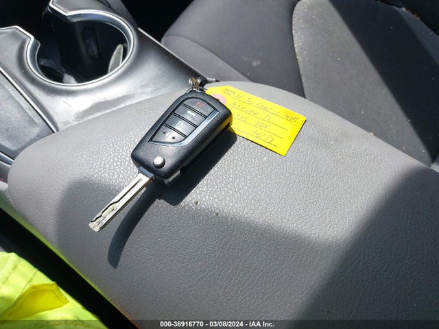 Toyota CAMRY LE 2021 4T1C11AK6MU600077 Image 11