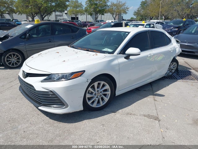 Toyota CAMRY LE 2021 4T1C11AK6MU600077 Image 2