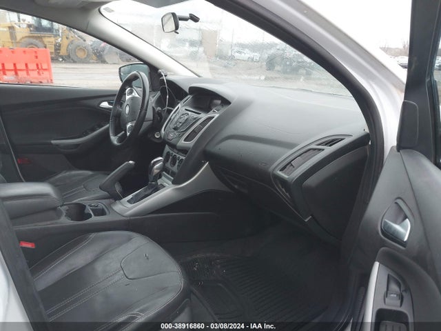 Ford FOCUS SE 2014 1FADP3K27EL296725 Image 5