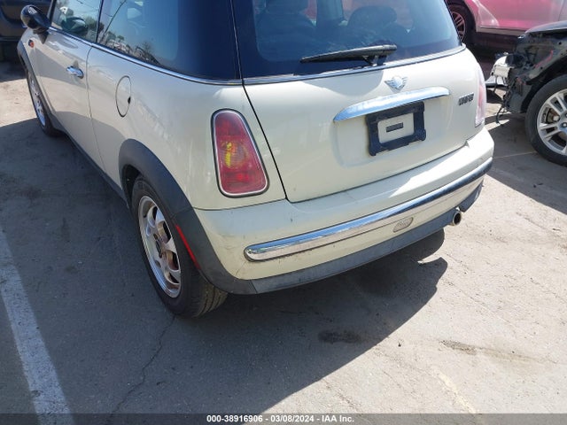 2004 MINI COOPER WMWRC33444TC52532 Photo 5