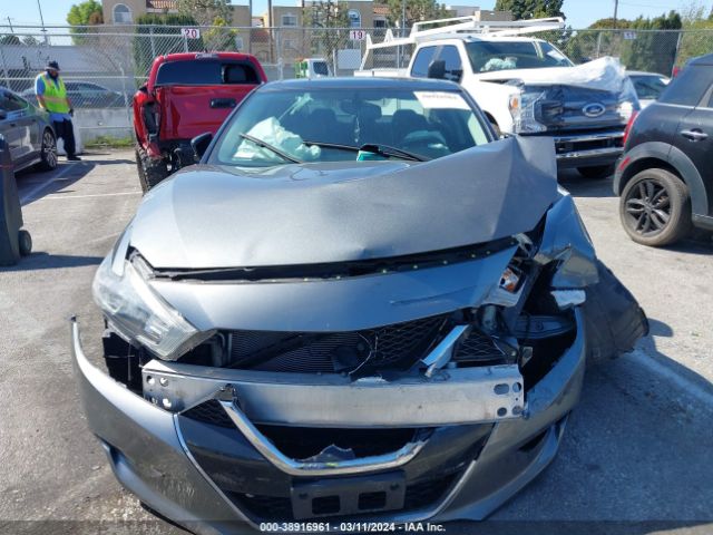 1N4AA6AP4JC405171 Nissan Maxima 3.5 Sl
