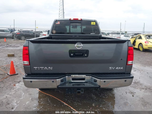 Nissan TITAN SV 2014 1N6AA0CC5EN505756 Image 16