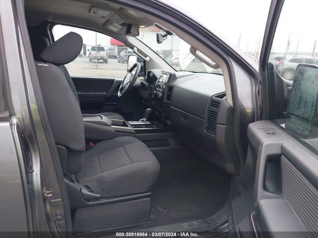 Nissan TITAN SV 2014 1N6AA0CC5EN505756 Image 5