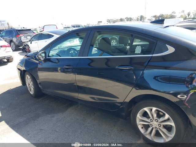 Chevrolet CRUZE LT 2019 1G1BE5SM8K7116556 Image 14