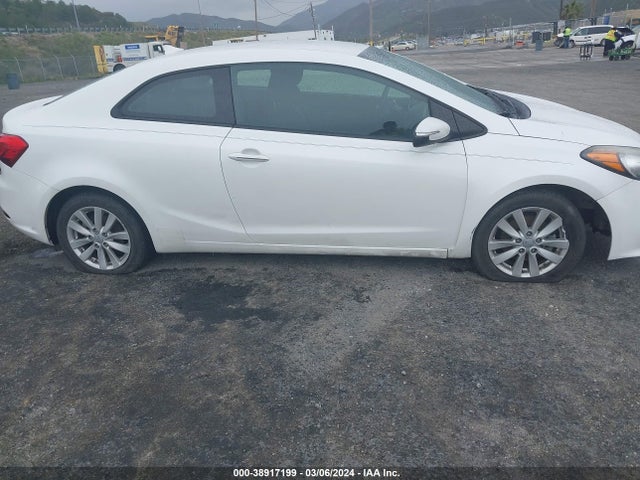 KIA Forte Koup Ex 2016 KNAFX6A84G5623872 Image 6