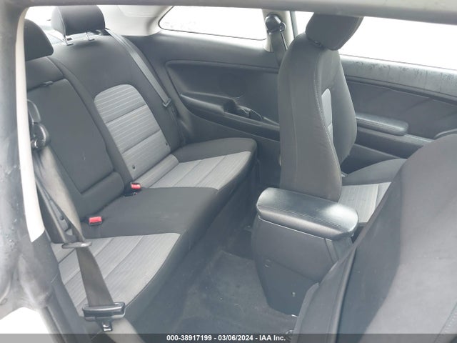 KIA Forte Koup Ex 2016 KNAFX6A84G5623872 Image 8