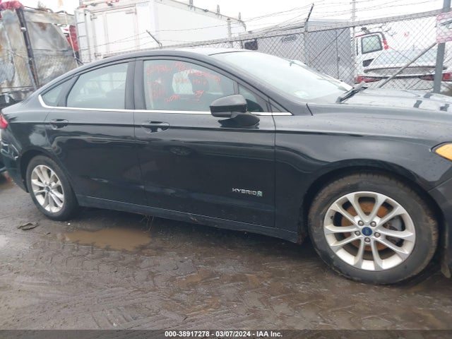 Ford Fusion Hybrid Se 2019 3FA6P0LU7KR157005 Image 13