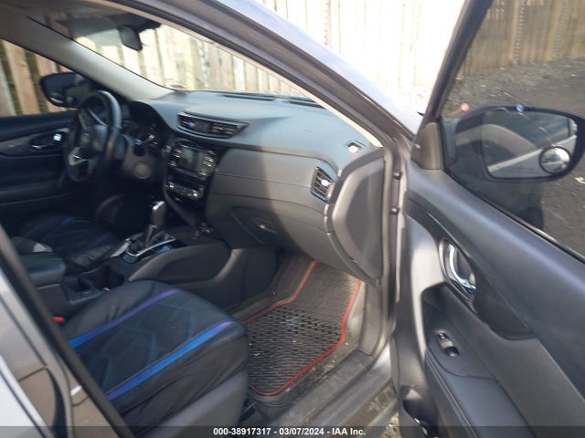 Nissan ROGUE SV 2017 KNMAT2MT6HP594849 Image 5