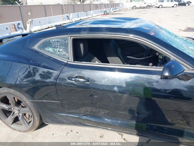 Chevrolet Camaro 1ss 2018 1G1FE1R71J0190662 Image 16