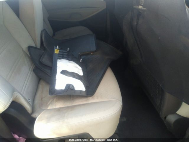 5XYPG4A36JG338637 KIA Sorento 2.4l Lx