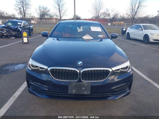 BMW 540i Xdrive 2019 WBAJE7C52KWW08279 Image 12