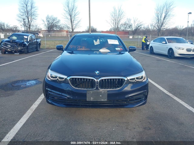 BMW 540i Xdrive 2019 WBAJE7C52KWW08279 Image 6