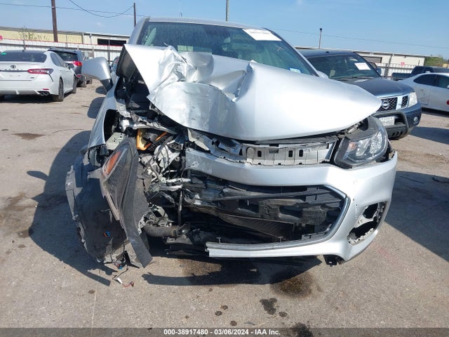 Chevrolet TRAX LS 2018 3GNCJNSB0JL196491 Image 6