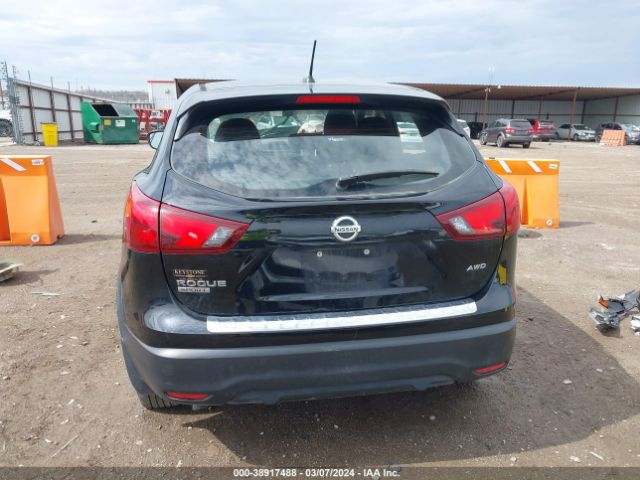 JN1BJ1CR7JW200476 Nissan Rogue Sport S