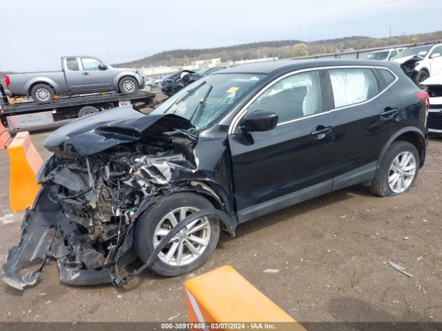 JN1BJ1CR7JW200476 Nissan Rogue Sport S
