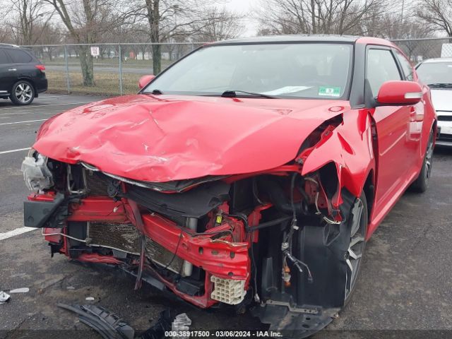 JTKJF5C75GJ017852 Scion TC