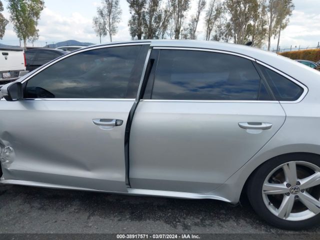 1VWAT7A34FC118781 Volkswagen Passat 1.8t Limited Edition