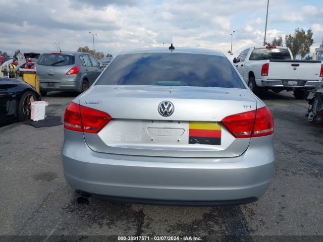 1VWAT7A34FC118781 Volkswagen Passat 1.8t Limited Edition