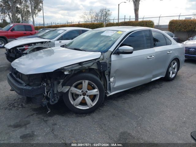 1VWAT7A34FC118781 Volkswagen Passat 1.8t Limited Edition