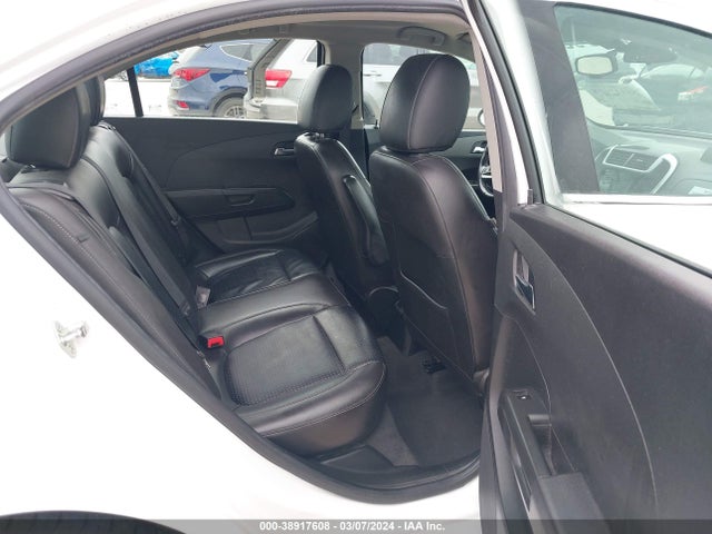 Chevrolet Sonic Premier Auto 2017 1G1JF5SB1H4109868 Image 8