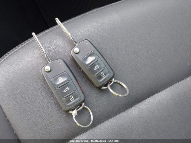 3VWJ07AT7EM638236 Volkswagen Beetle 1.8t