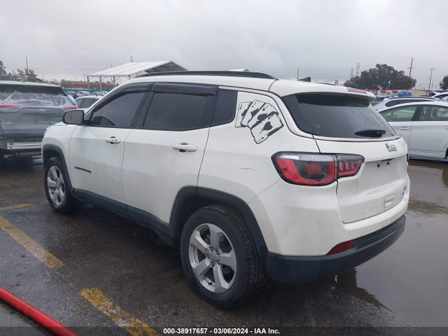 3C4NJCBB1LT235114 Jeep Compass Latitude Fwd
