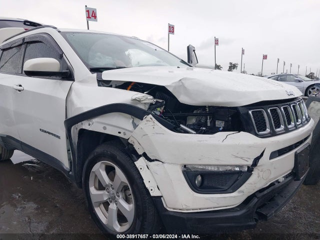 3C4NJCBB1LT235114 Jeep Compass Latitude Fwd