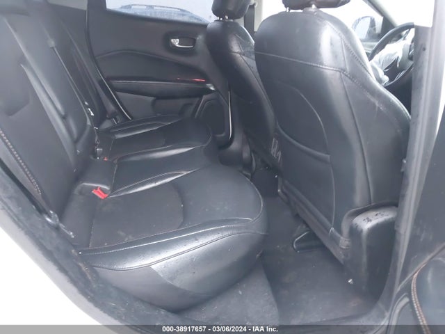 3C4NJCBB1LT235114 Jeep Compass Latitude Fwd