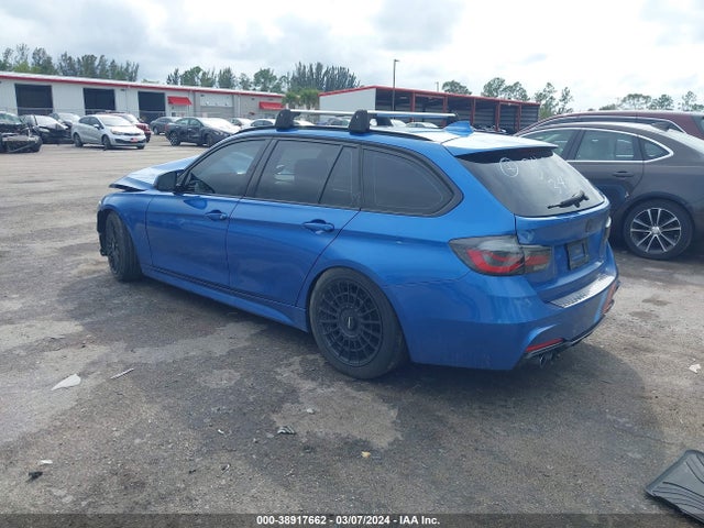 BMW 330i Xdrive 2017 WBA8K3C37HA023489 Image 3
