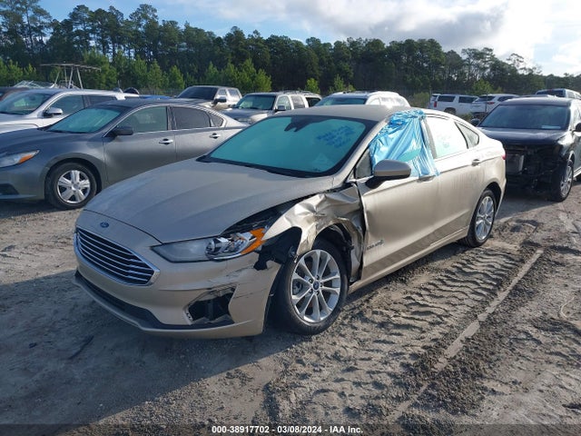 Ford Fusion Hybrid Se 2019 3FA6P0LU2KR217644 Image 2