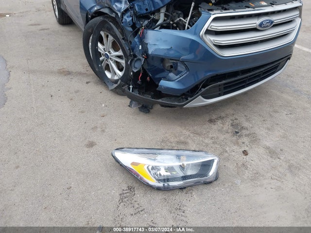 Ford ESCAPE SE 2018 1FMCU0GD7JUC87126 Image 12