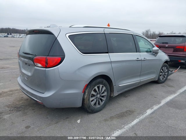 2C4RC1EGXKR734714 Chrysler Pacifica Touring L Plus