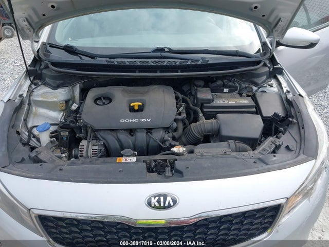 KIA FORTE LX 2017 3KPFK4A77HE059573 Image 10