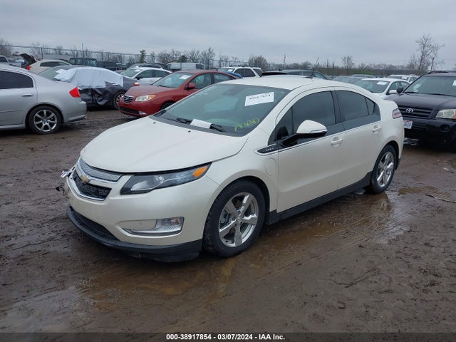 Chevrolet Volt 2014 1G1RB6E4XEU172240 Image 2