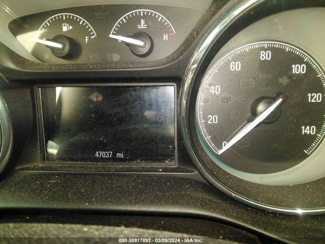 Buick Envision Essence 2018 LRBFX1SA8JD000094 Image 15
