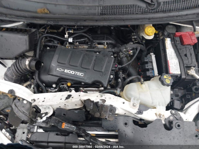 Chevrolet Sonic Premier Auto 2017 1G1JF5SB7H4123175 Image 10