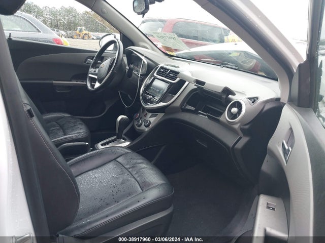 Chevrolet Sonic Premier Auto 2017 1G1JF5SB7H4123175 Image 5