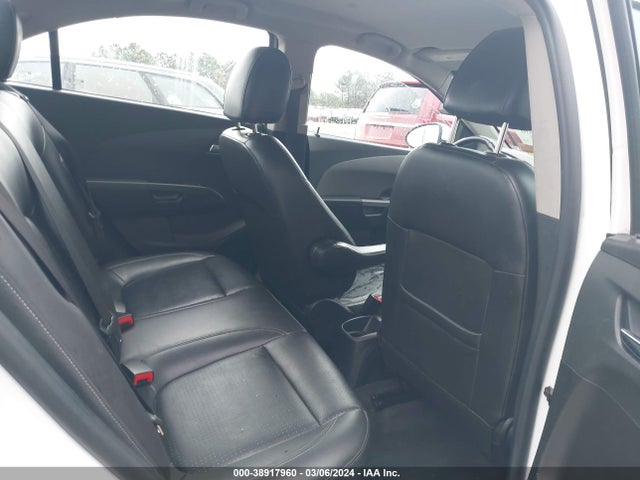 Chevrolet Sonic Premier Auto 2017 1G1JF5SB7H4123175 Image 8