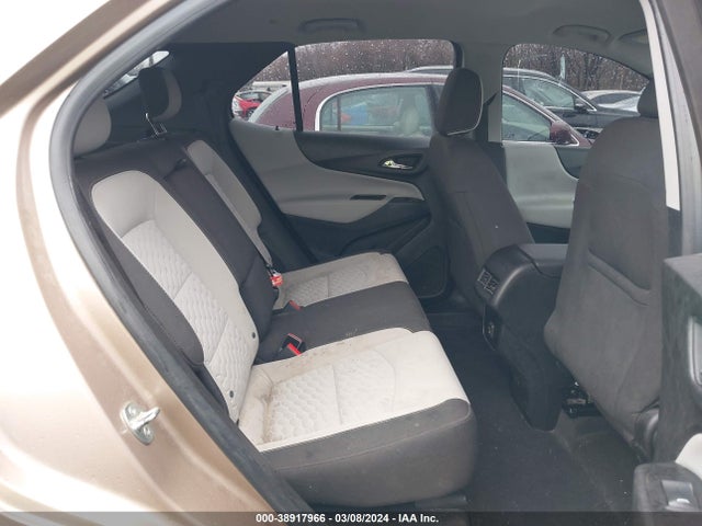 Chevrolet EQUINOX LS 2019 2GNAXSEV3K6160360 Image 8