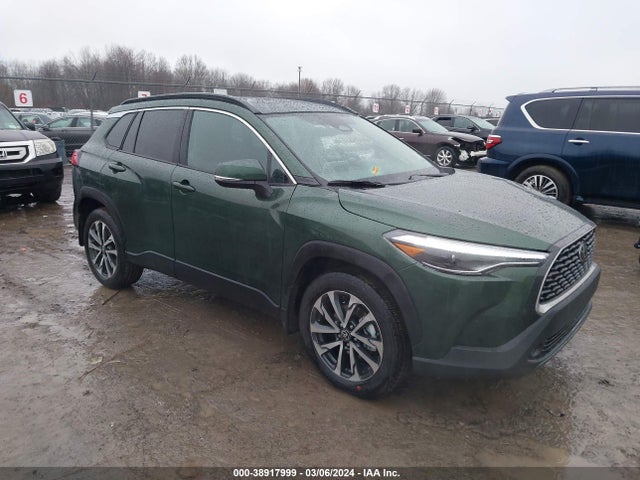 Toyota Corolla Cross Xle 2024 7MUDAABG0RV084285 Image 1